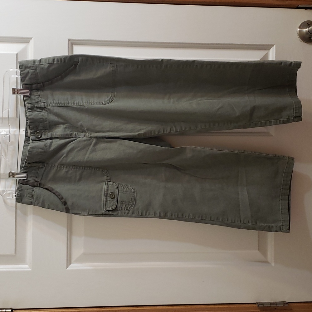 Dockers cute capri pants